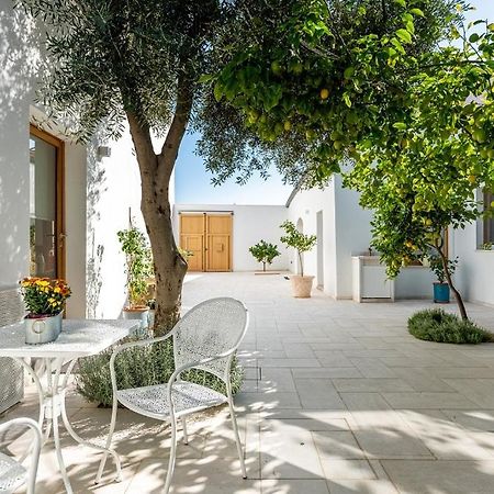 Habitart Otel Monserrato Dış mekan fotoğraf