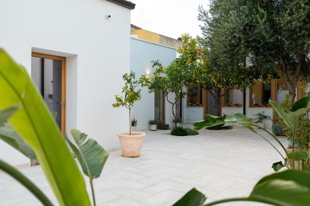 Habitart Otel Monserrato Dış mekan fotoğraf